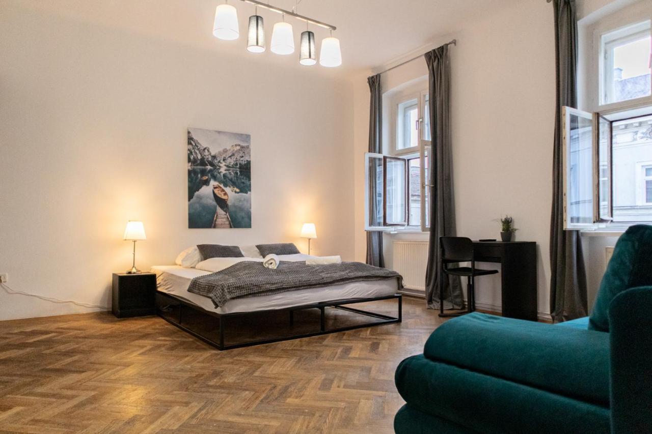 Apartment Spacious 2br Apt.-near Wiener Stadthalle Wien